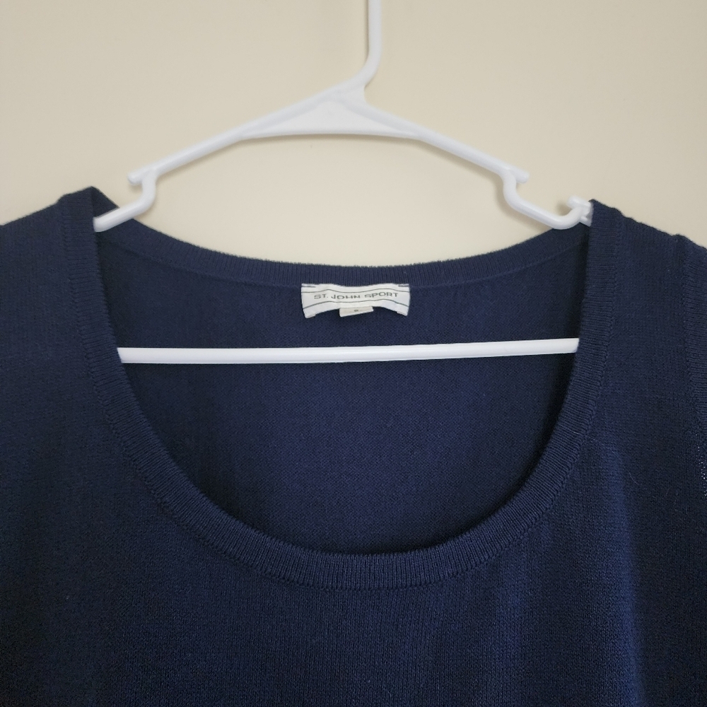 St. John Sport Navy Blue Knit Sleeveless Shell Top Tank Made in USA Size Small - Picture 7 of 9